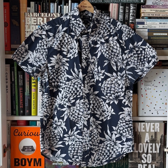 J. Crew | S | Slim S/S Button Down Shirt - Picture 3 of 10